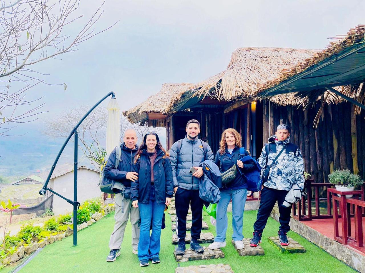 Sapa Eco Hugo Bed & Breakfast Exterior photo